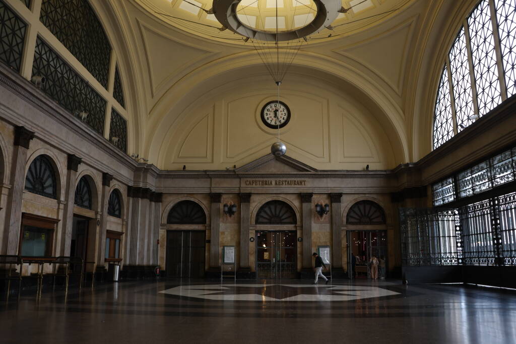 Station hall is impressive but for current number of waiting passengers it's totally oversized.
