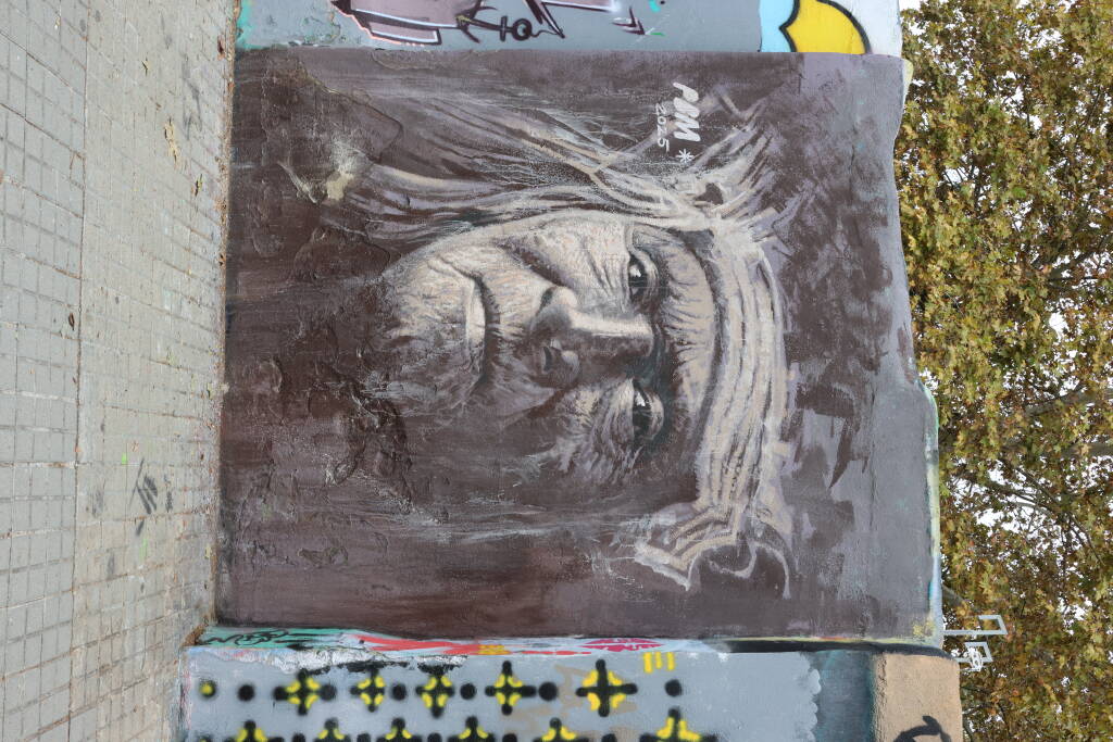 Some art pieces have very precise details.