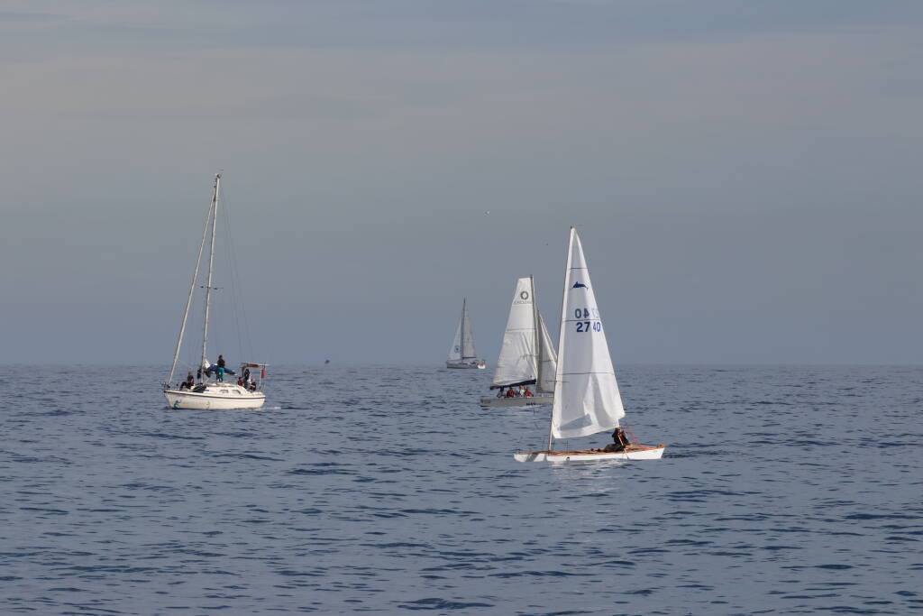 For a little while, four of them were at the same place.