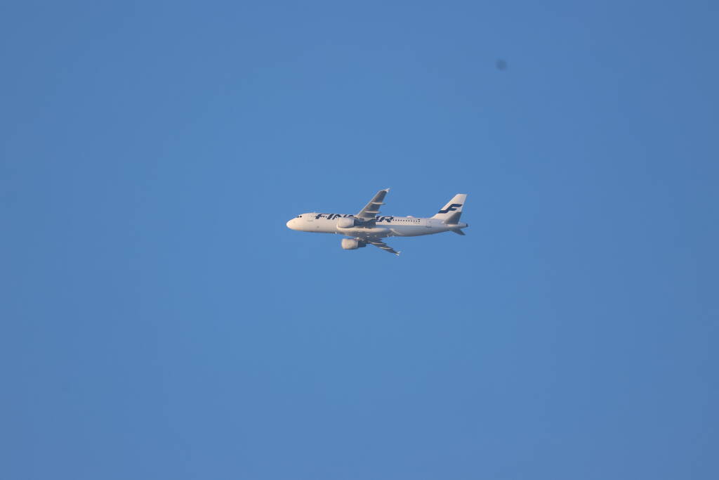 Airbus A320 OH-LXL from Praha to Helsinki