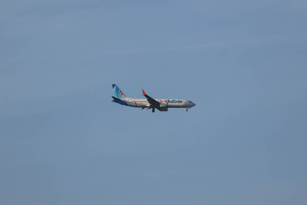 Boeing 737-MAX8 A6-FMZ, FZ1781, from دبي to Praha.