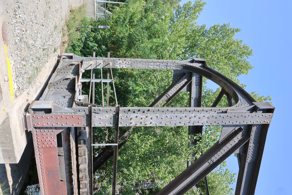 … and over this bridge crossed the Rhône river.