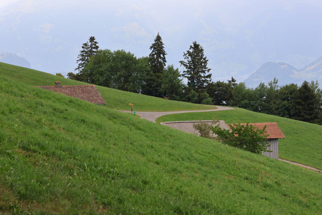 Tourist crossroads. 200 meters of height remaining to a lookout tower.