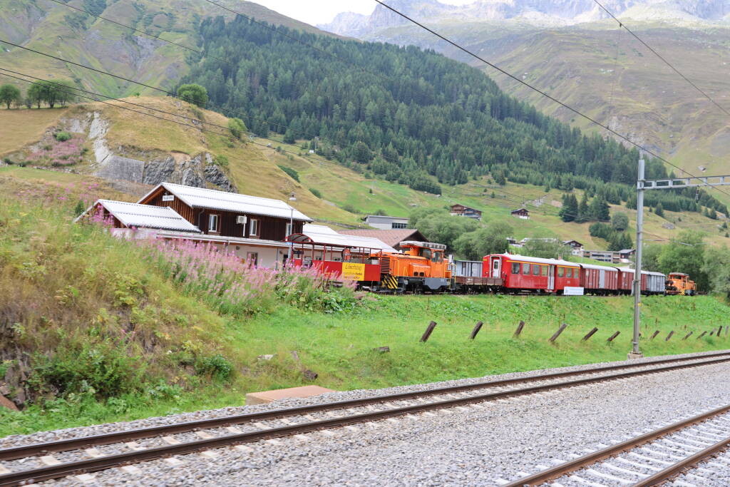 Before the basis tunnel under Furka pass (2429m) was dug out, the railway was wavy and curvy, with a summit tunnel in 2160m height, which is 1874m long. Nowadays is this stretch used as a heritage line.