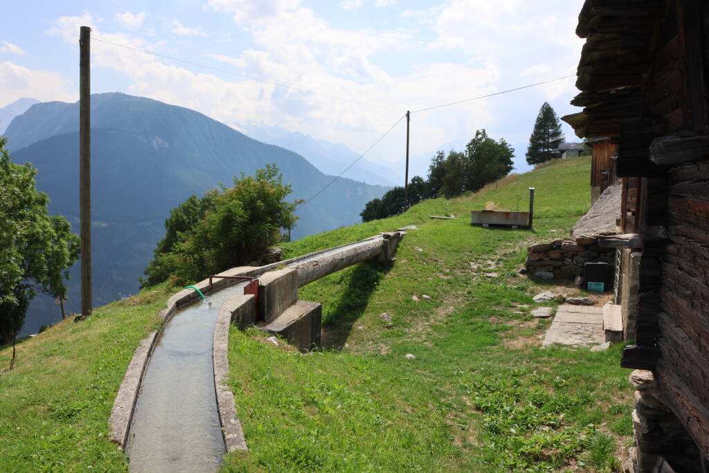 There are little water channels all over the hillside in Mund.